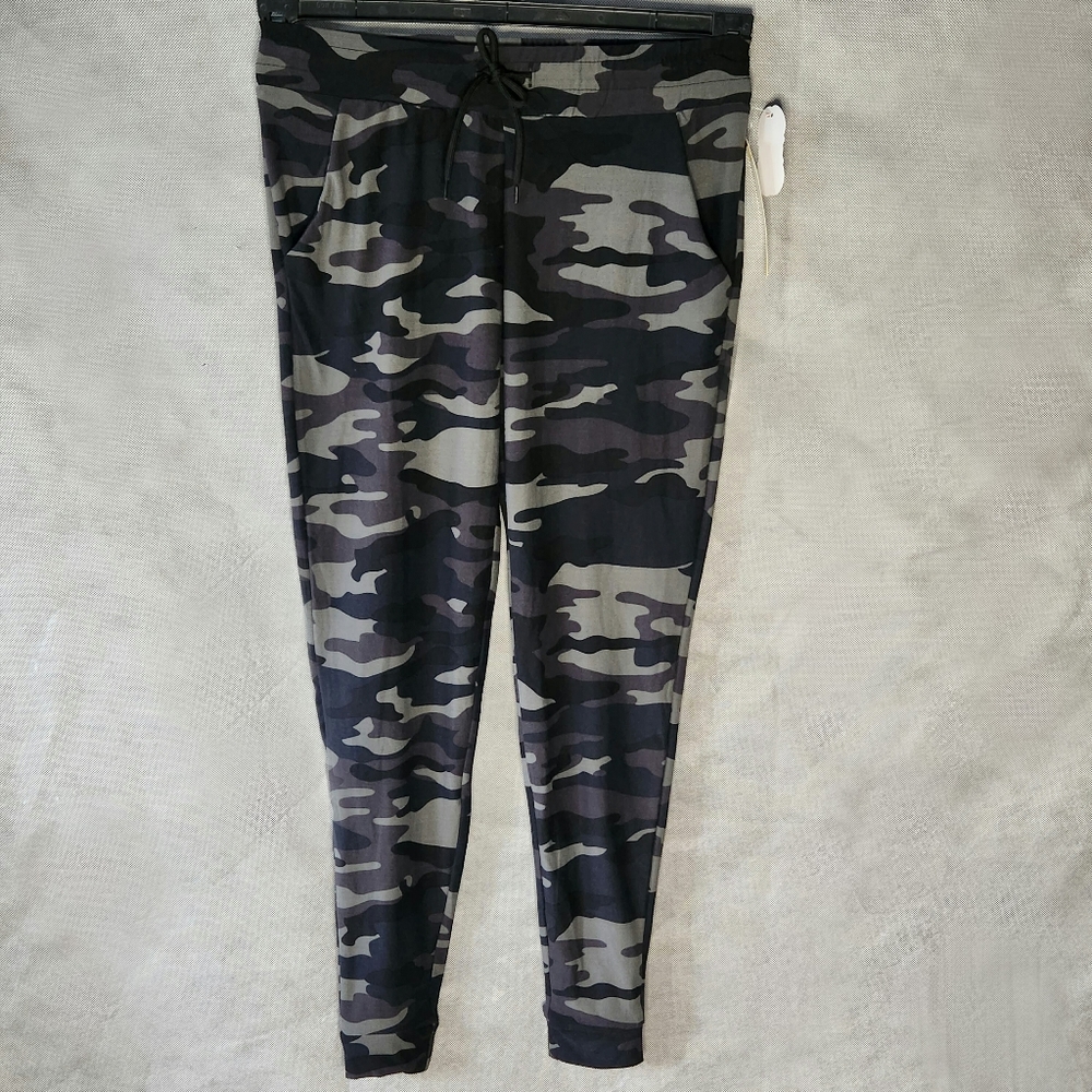 Suzette Stassie Knit Camouflage Joggers